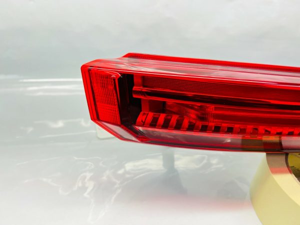 2022 TOYOTA HARRIER LED REAR RIGHT OEM TAIL LIGHT - Image 6