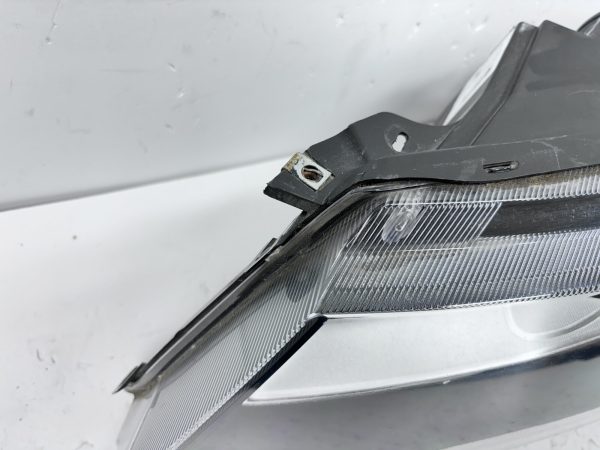 NICE OEM 22769170  2011 2012 2013 2014 2015 CHEVY VOLT  FRONT LEFT HEADLIGHT - Image 12
