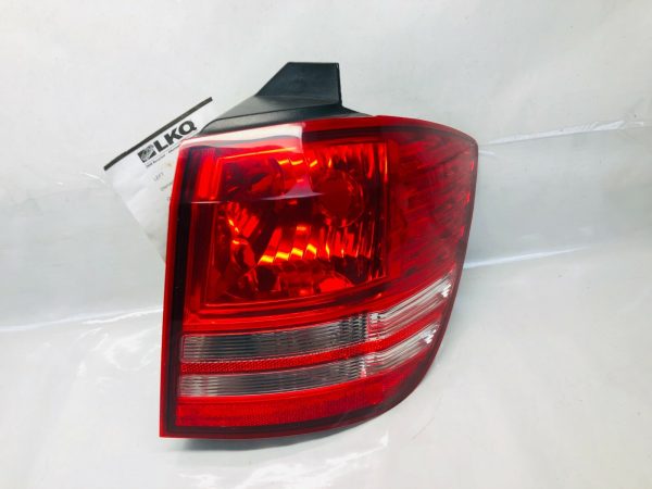 2010-2014 2015 2016 2017 2018 2019 2020 DODGE JOURNEY REAR RIGHT OEM TAIL LIGHT