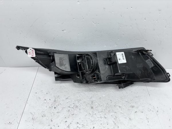 NICE OEM 22769170  2011 2012 2013 2014 2015 CHEVY VOLT  FRONT LEFT HEADLIGHT - Image 17
