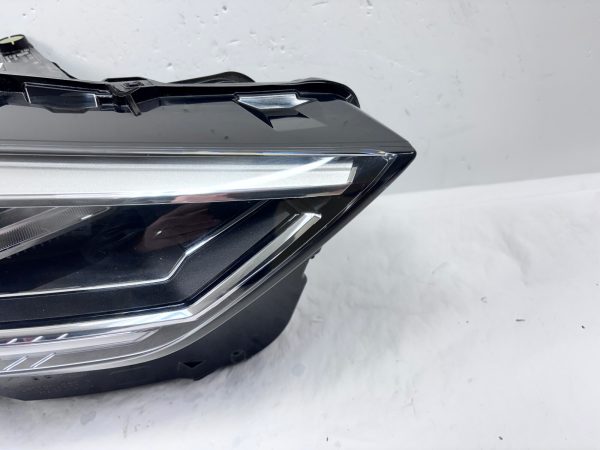 2019 2020 2021 2022 2023 AUDI Q3 LED FRONT RIGHT OEM HEADLIGHT 83A941034B - Image 3