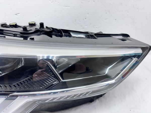 2019 2020 2021 2022 2023 AUDI Q3 LED FRONT RIGHT OEM HEADLIGHT 83A941034B - Image 5