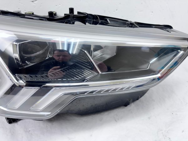 2019 2020 2021 2022 2023 AUDI Q3 LED FRONT RIGHT OEM HEADLIGHT 83A941034B - Image 6