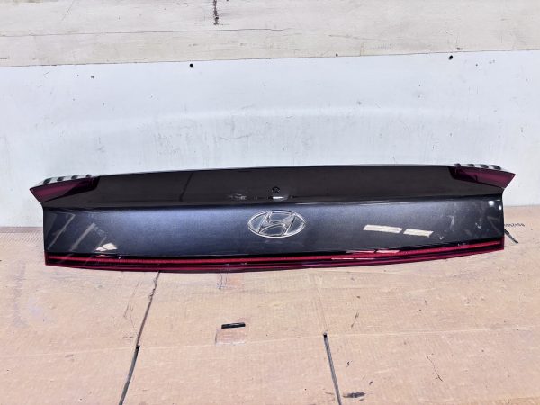 2020 2021 2022 2023 HYUNDAI SONATA REAR TRUNK LID MOLDING 87370L0000 CAMERA GRAY