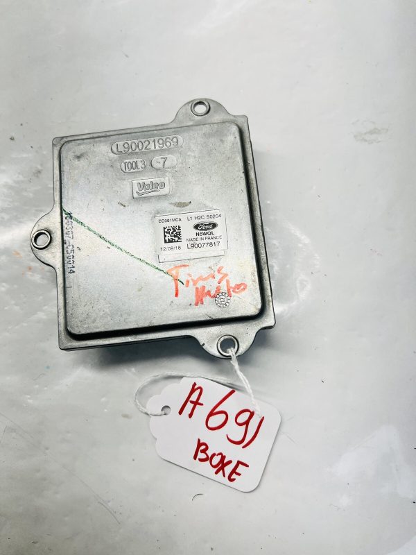 L90021969 2016-2018 2019 Ford Fusion. Land Rover Cadillac LED HEADLIGHT BALLAST