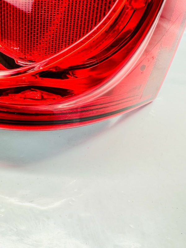 2007 2008 2009 2010 2011 2012 2013 GMC YUKON REAR RIGHT TAIL LIGHT - Image 10