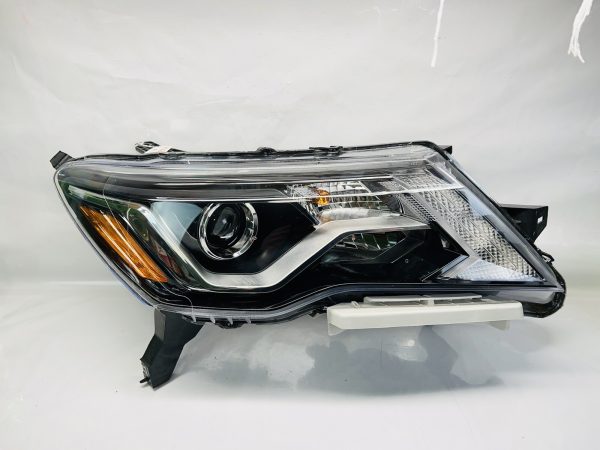 NICE 2017 2018 2019 2020 NISSAN PATHFINDER HALOGEN LED FRONT RIGHT HEADLIGHT