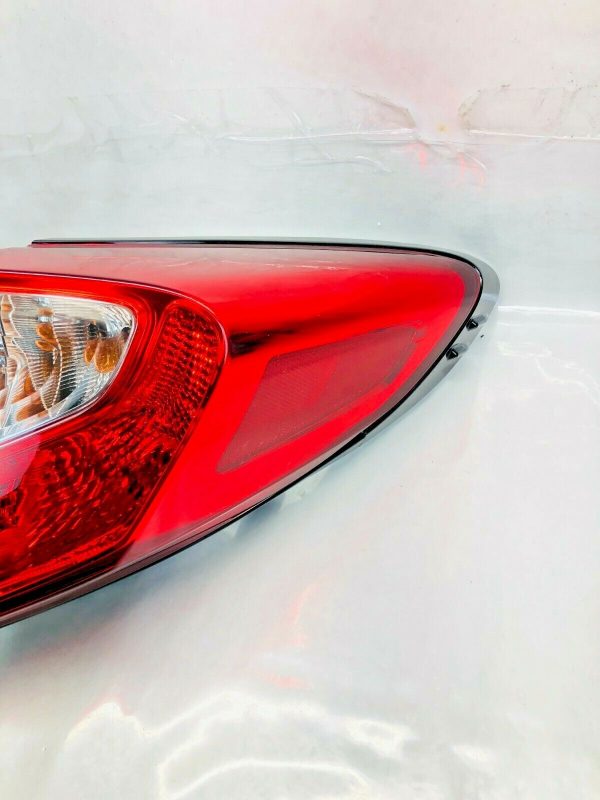 2016 2017 2018 2019 2020 2021 2022 TOYOTA CHR CH-R REAR RIGHT OEM TAIL LIGHT LED - Image 2