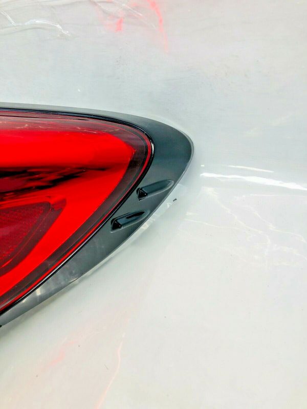 2016 2017 2018 2019 2020 2021 2022 TOYOTA CHR CH-R REAR RIGHT OEM TAIL LIGHT LED - Image 3