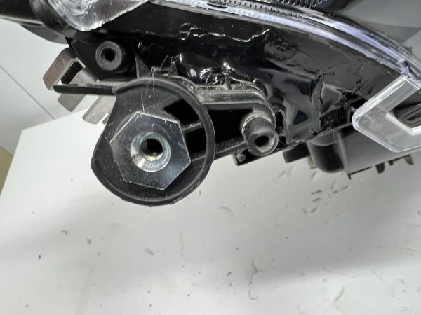 2022 2023 2024 toyota rav4 full led front right oem headlight - Image 19