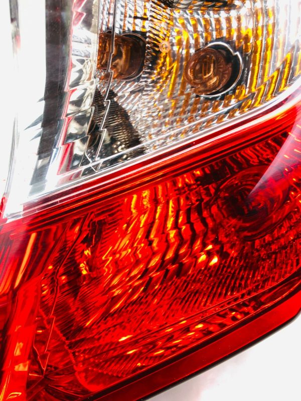 2016 2017 2018 2019 2020 2021 2022 TOYOTA CHR CH-R REAR RIGHT OEM TAIL LIGHT LED - Image 6