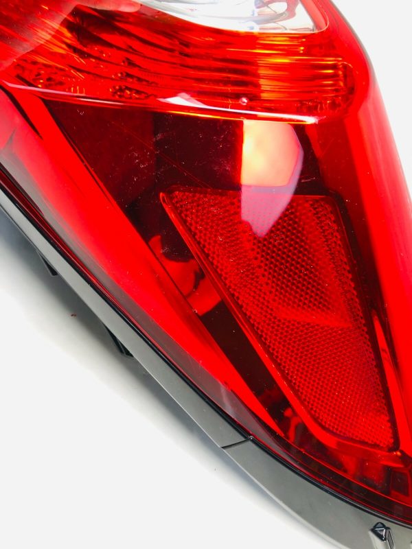 2016 2017 2018 2019 2020 2021 2022 TOYOTA CHR CH-R REAR RIGHT OEM TAIL LIGHT LED - Image 9