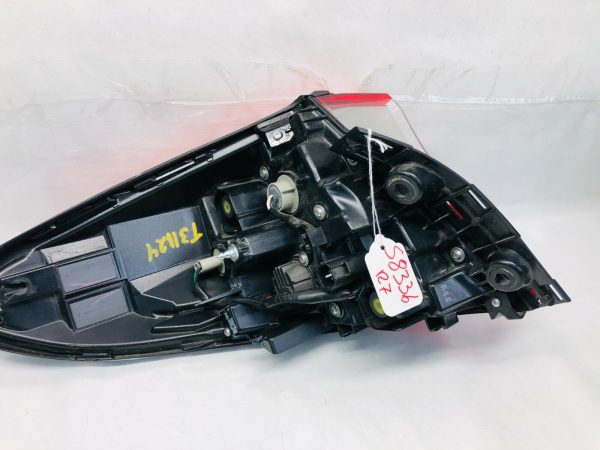 2016 2017 2018 2019 2020 2021 2022 TOYOTA CHR CH-R REAR RIGHT OEM TAIL LIGHT LED - Image 10