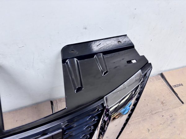 623106FL0C 2017 2018 2019 2020 NISSAN ROGUE FRONT OEM GRILLE EMBLEM CAMERA - Image 4