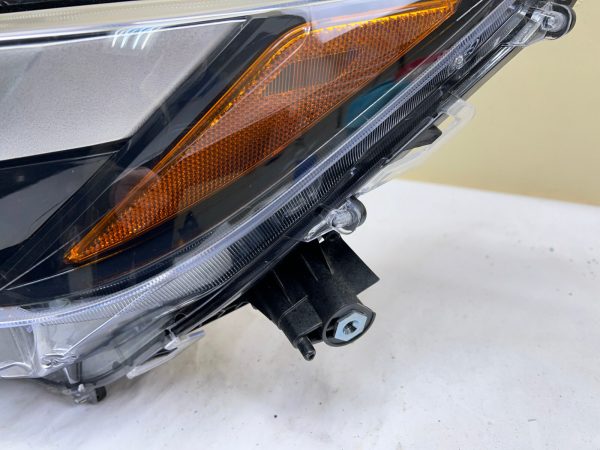 ALL TABS  2022 2023 2024 TOYOTA RAV4 LED FRONT LEFT OEM HEADLIGHT FULL LED - Image 4