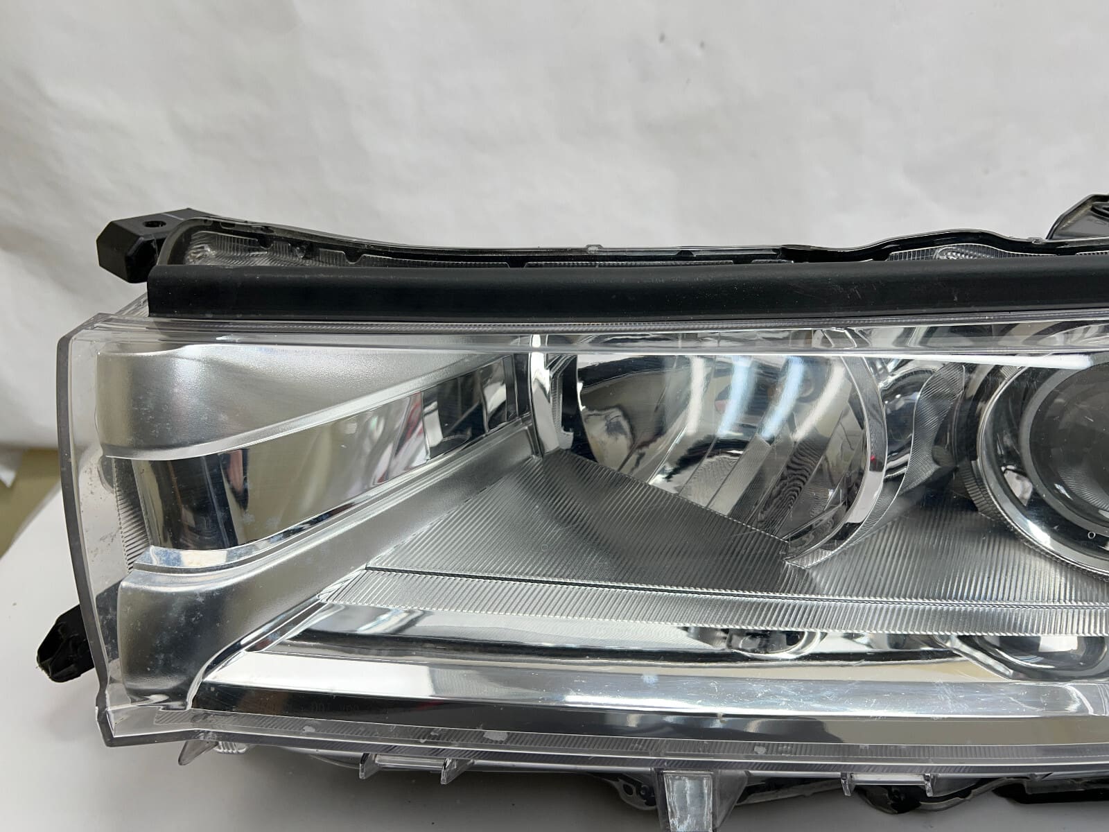 ALL TABS 2017 2018 2019 TOYOTA HIGHLANDER HALOGEN FRONT LEFT OEM HEADLIGHT - Image 3