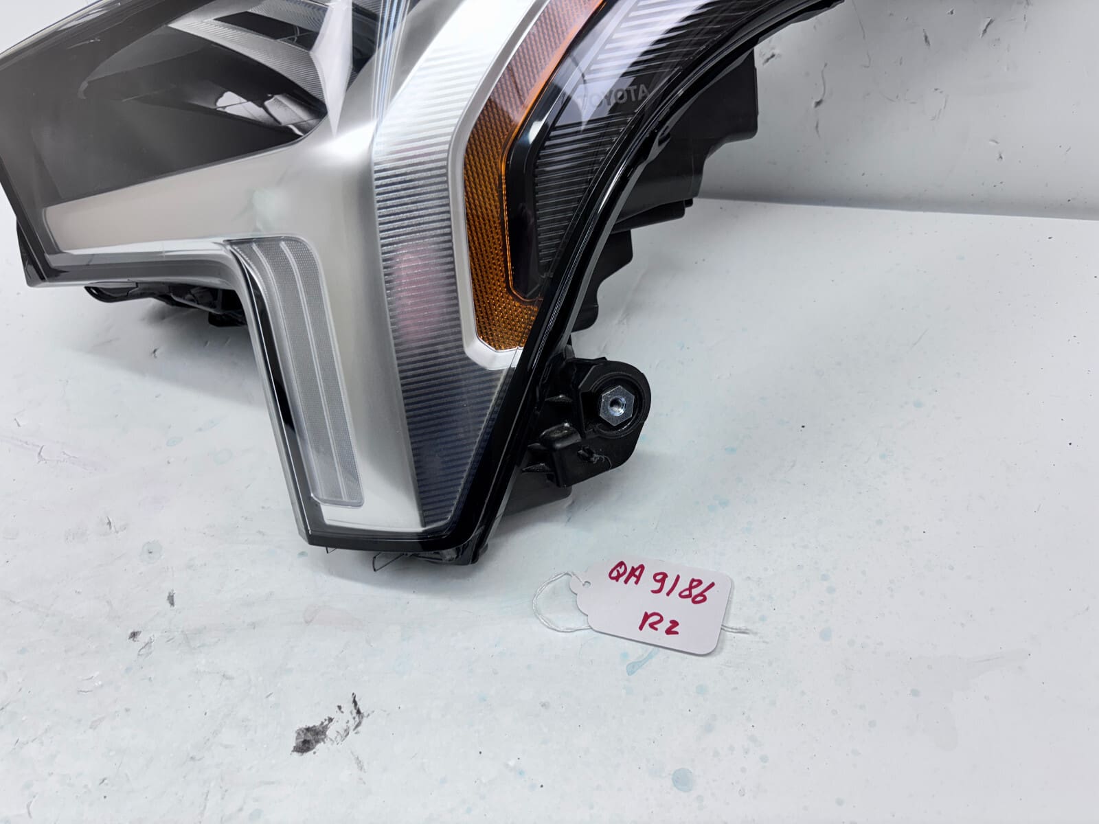 81160-0C230 2022 2023 2024 2025 TOYOTA TUNDRA LED FRONT LEFT OEM HEADLIGHT - Image 3