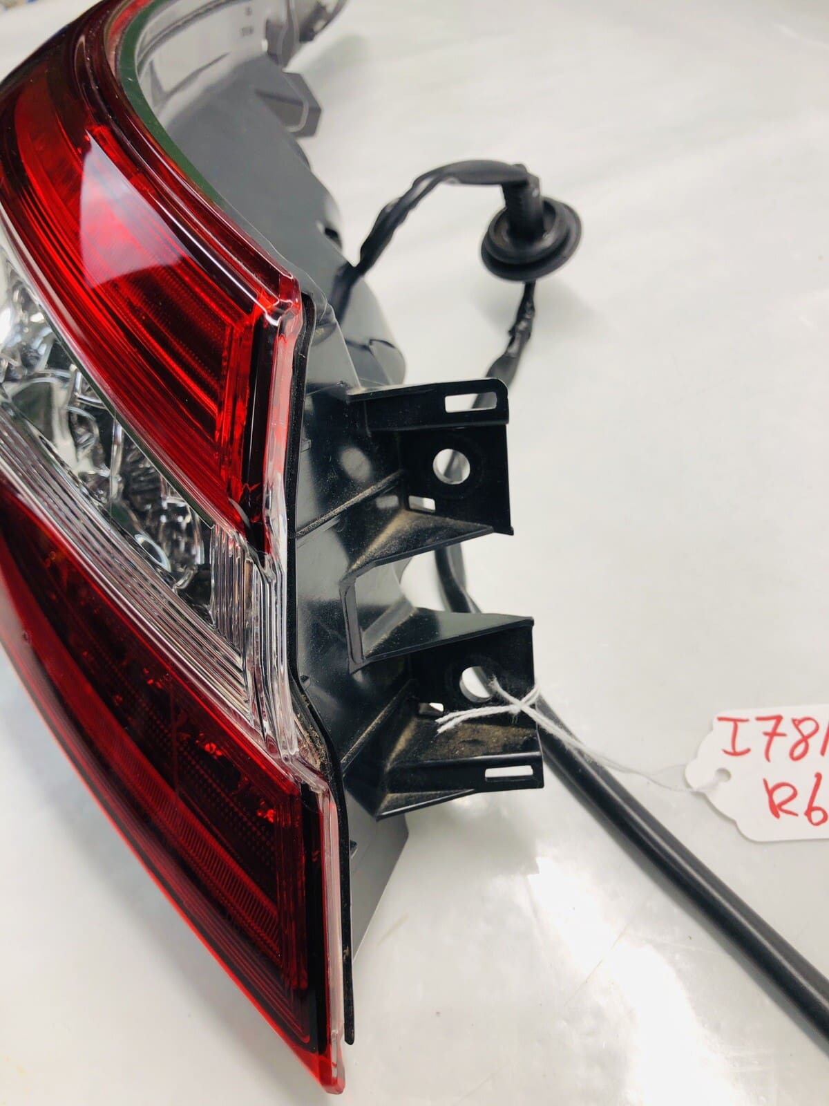 🎈 2018 2019 2020 2021 2022 2023 TOYOTA CAMRY REAR LEFT OEM TAIL LIGHT FULL LED - Image 3