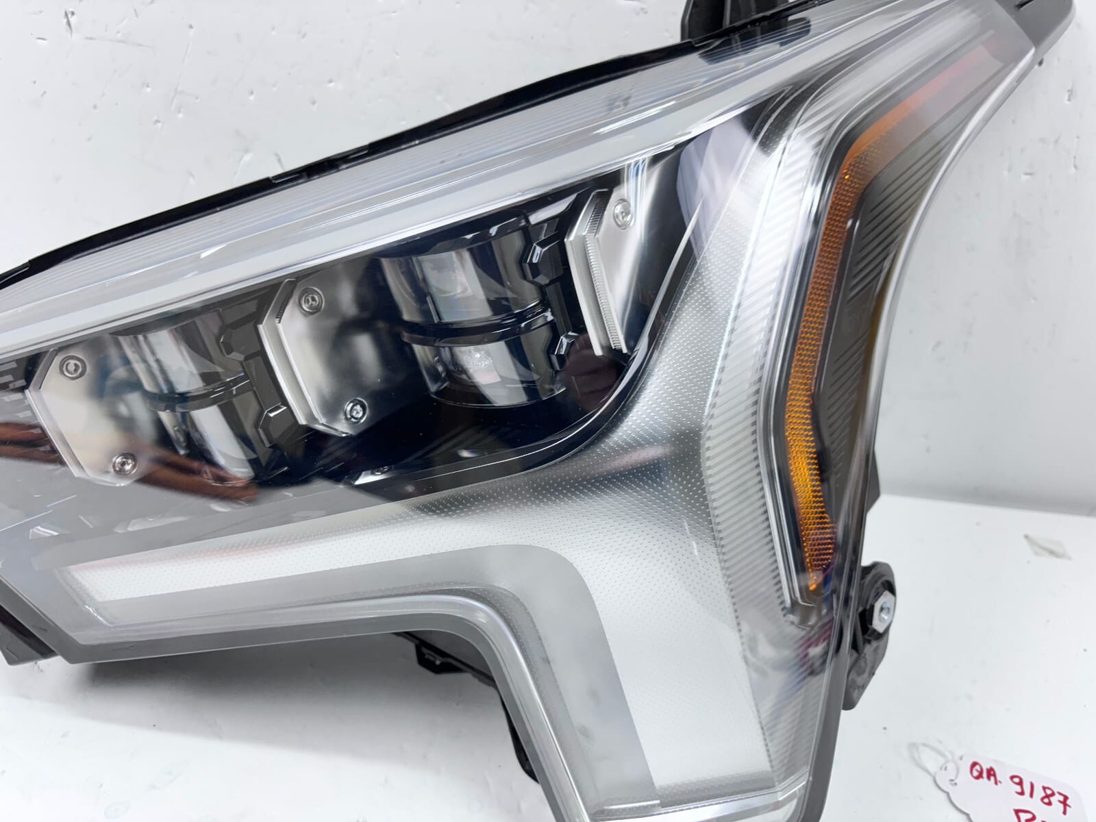 NICE 2022 2023 2024 2025 TOYOTA TUNDRA PLATINUM LED FRONT LEFT OEM HEADLIGHT - Image 13
