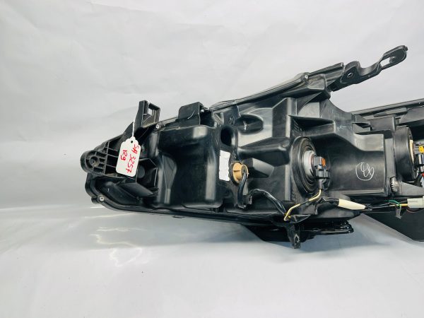 ALL TABS 2016 2017 2018 NISSAN ALTIMA HALOGEN  FRONT RIGHT OEM HEADLIGHT - Image 12