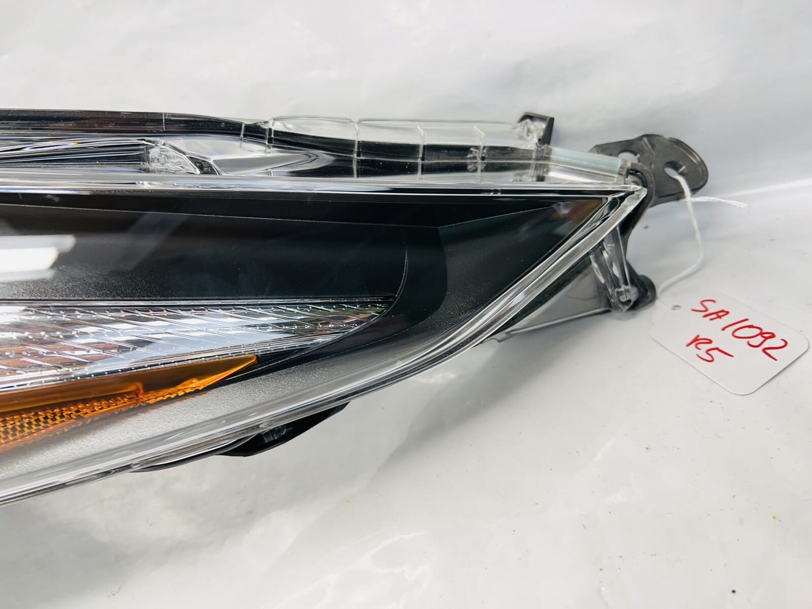 OEM GENUINE 2016 2017 2018 TOYOT PRIUS LED FRONT LEFT OEM HEADLIGHT 81070-47711 - Image 3