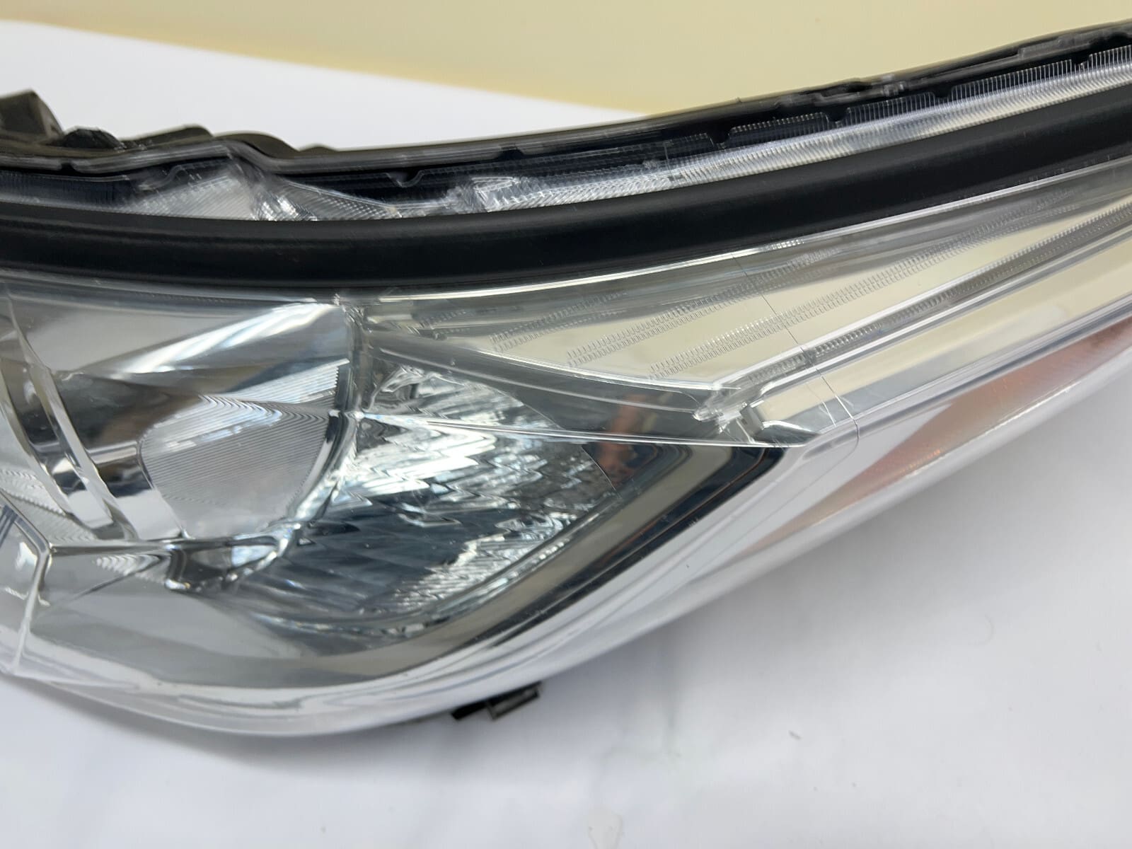 2017 2018 2019 TOYOTA HIGHLANDER HALOGEN FRONT LEFT OEM HEADLIGHT - Image 9
