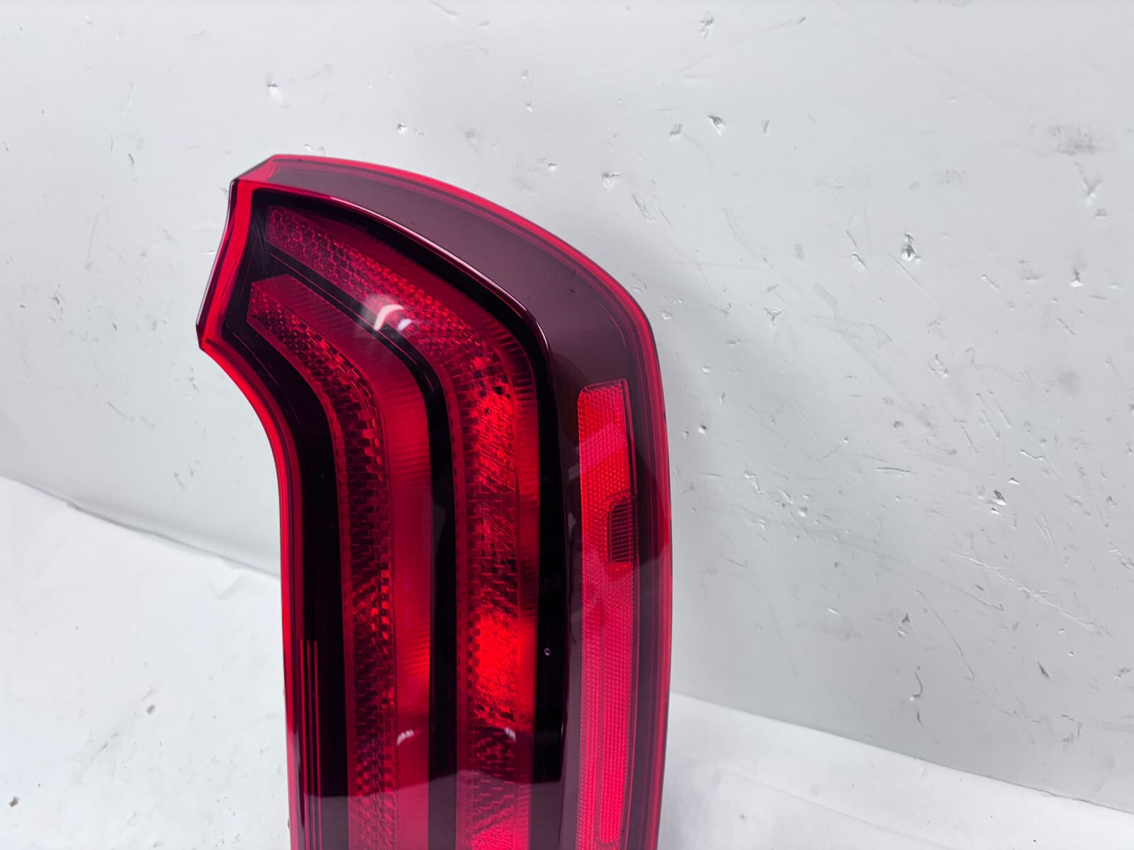 92402-S9500 2023 2024 KIA TELLURIDE HALOGEN REAR RIGHT OEM TAIL LIGHT - Image 6