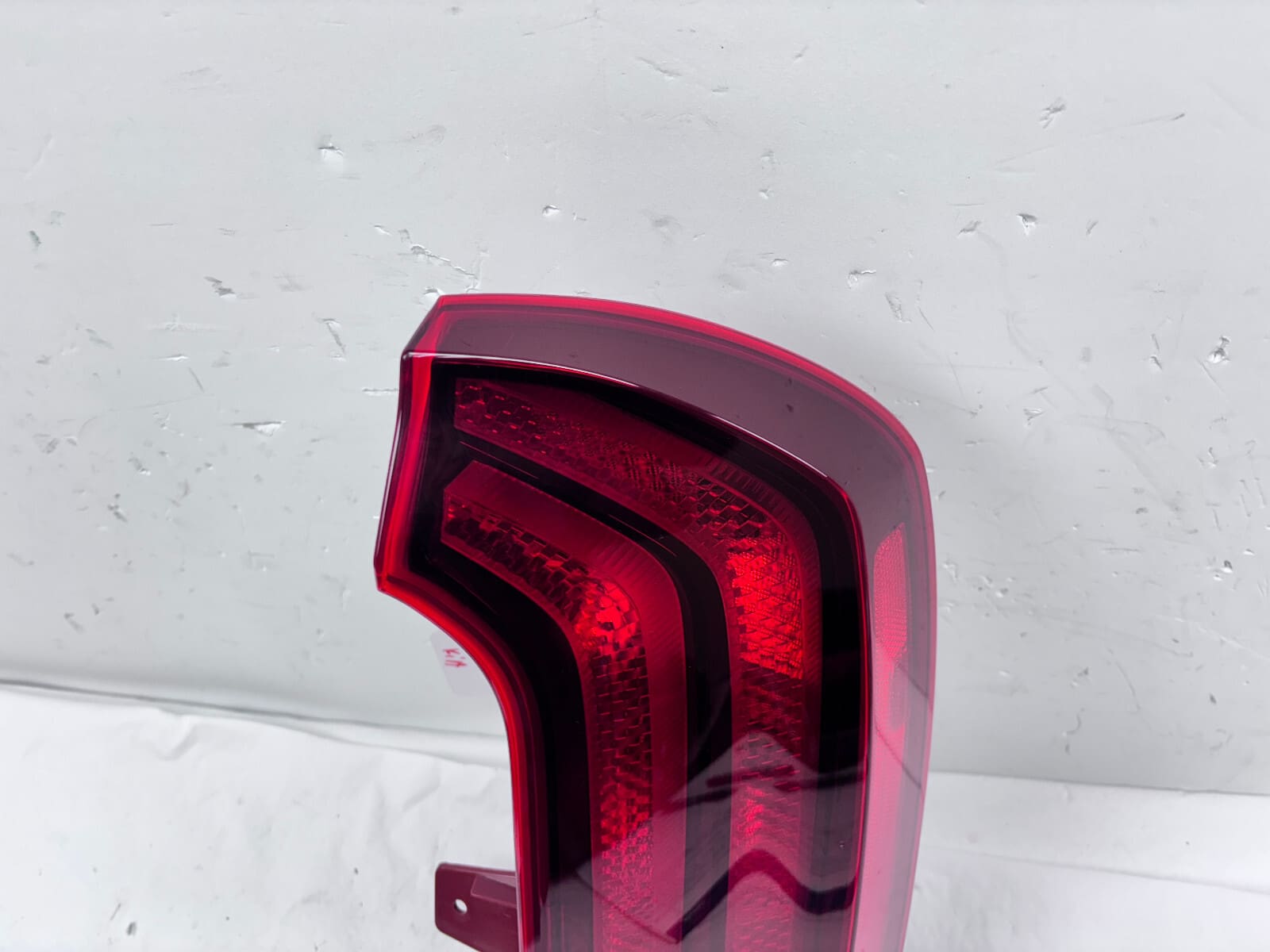 92402-S9500 2023 2024 KIA TELLURIDE HALOGEN REAR RIGHT OEM TAIL LIGHT - Image 8
