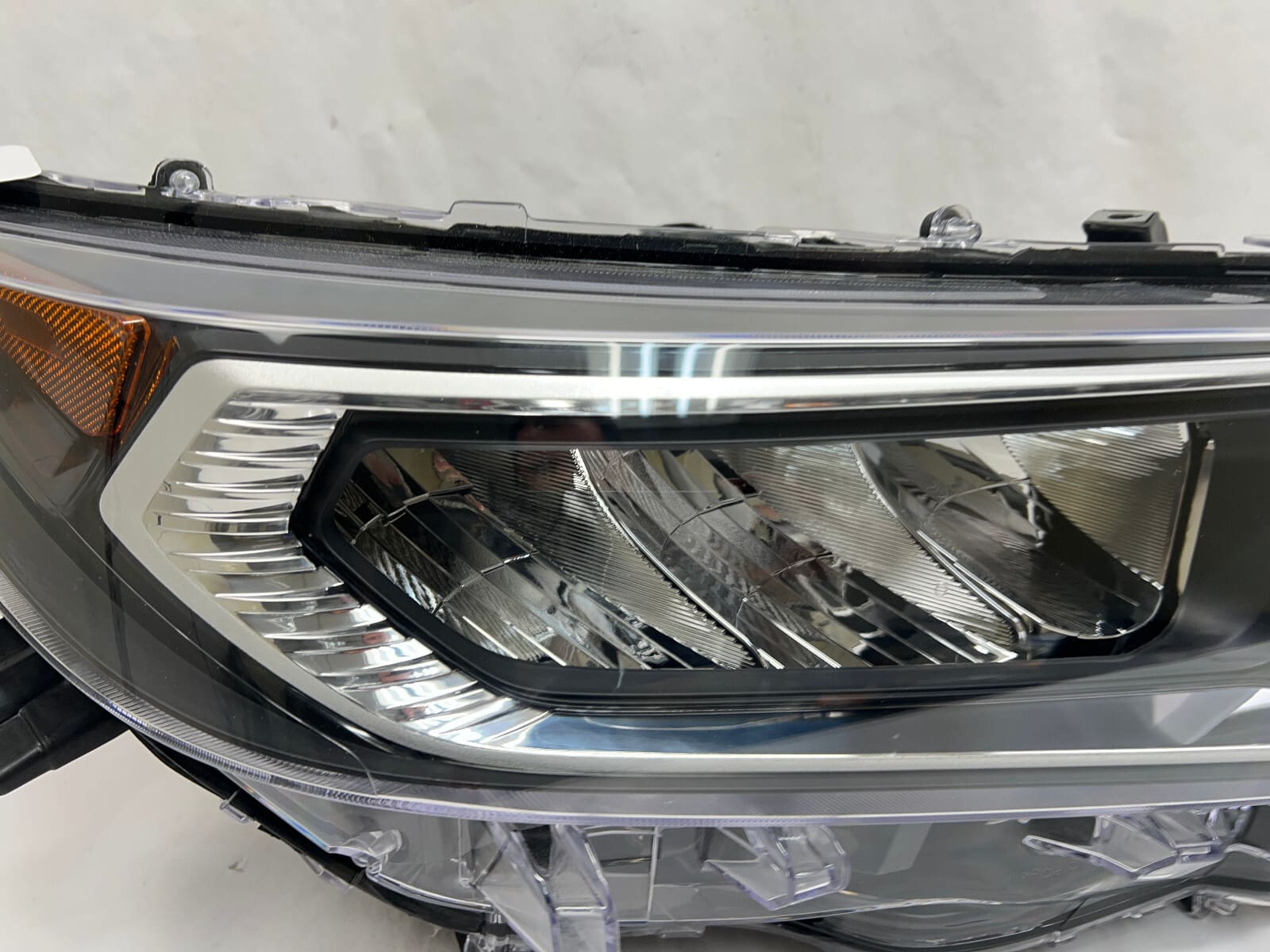 all tabs 2019 2020 2021 toyota rav4 led front right capa headlight - Image 6