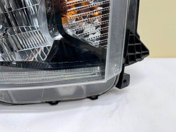 ALL TABS 2014 2015 2016 2017 TOYOTA TUNDRA HALOGEN LED FRONT RIGHT OEM HEADLIGHT - Image 10
