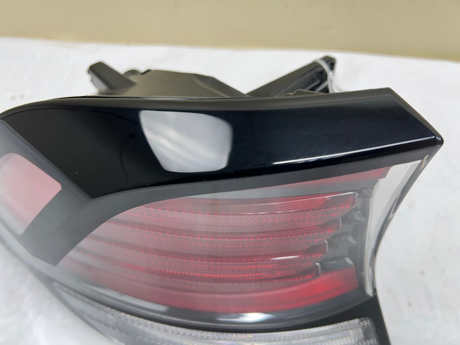 92401-DW000 2022 2023 2024 KIA SPORTAGE LED REAR LEFT OEM TAIL LIGHT - Image 9