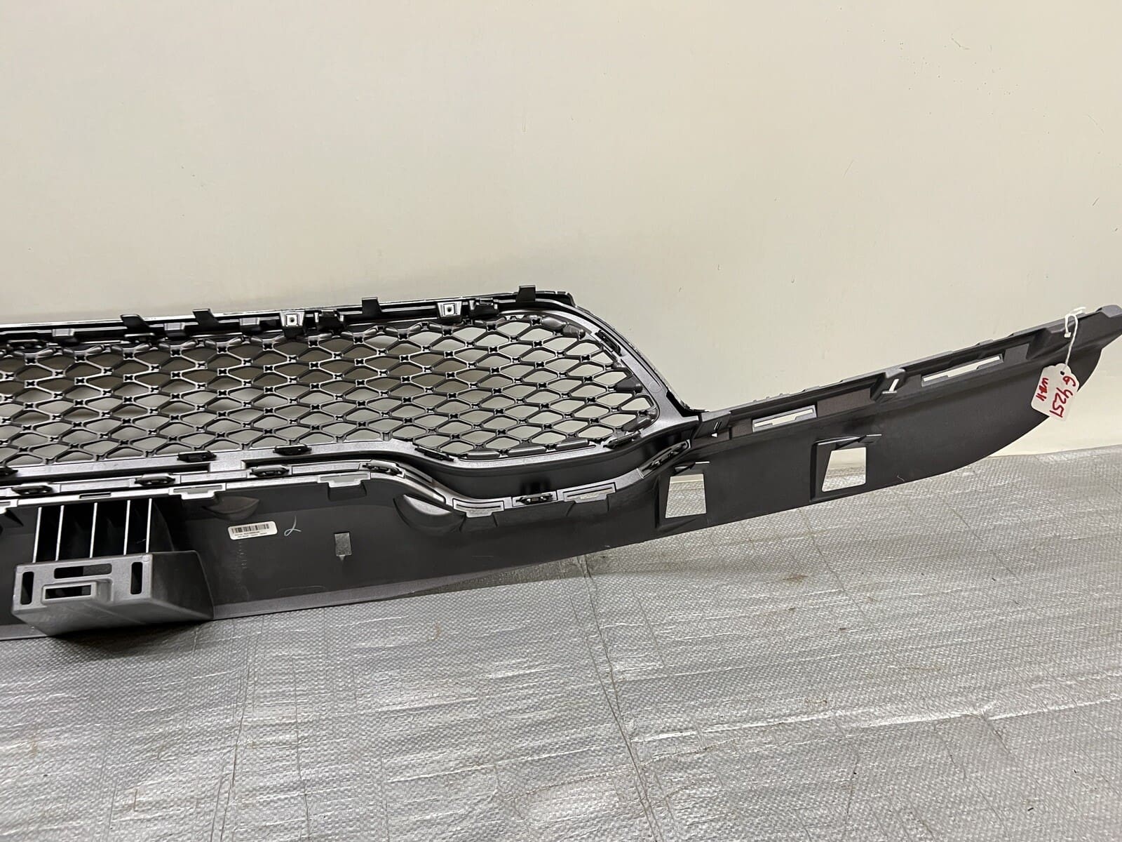 🌟🌟 6UZ19MALAA 2021 2022 2023 DODGE DURANGO FRONT OEM GRILLE GENUINE - Image 17