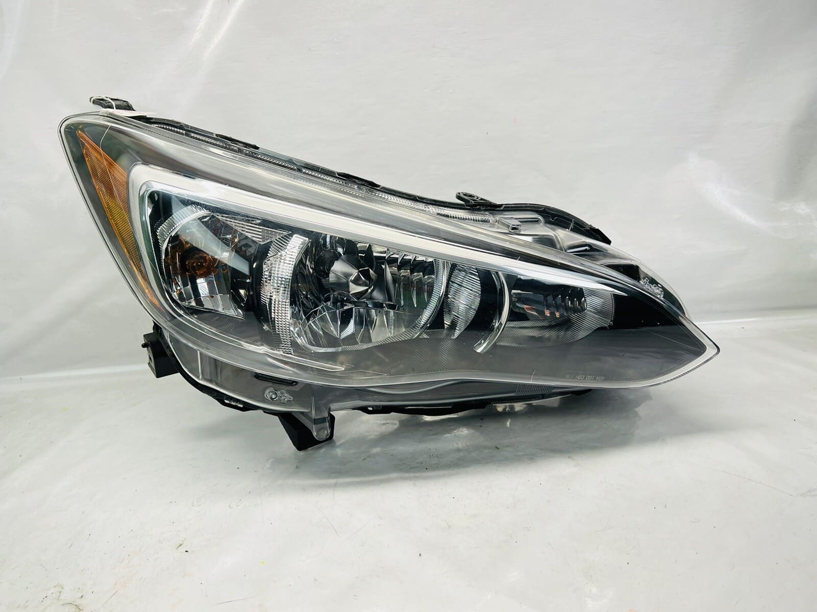 84001FL100 2018 2019 2020 2021 2022 2023 SUBARU CROSSTREK RIGHT OEM HEADLIGHT
