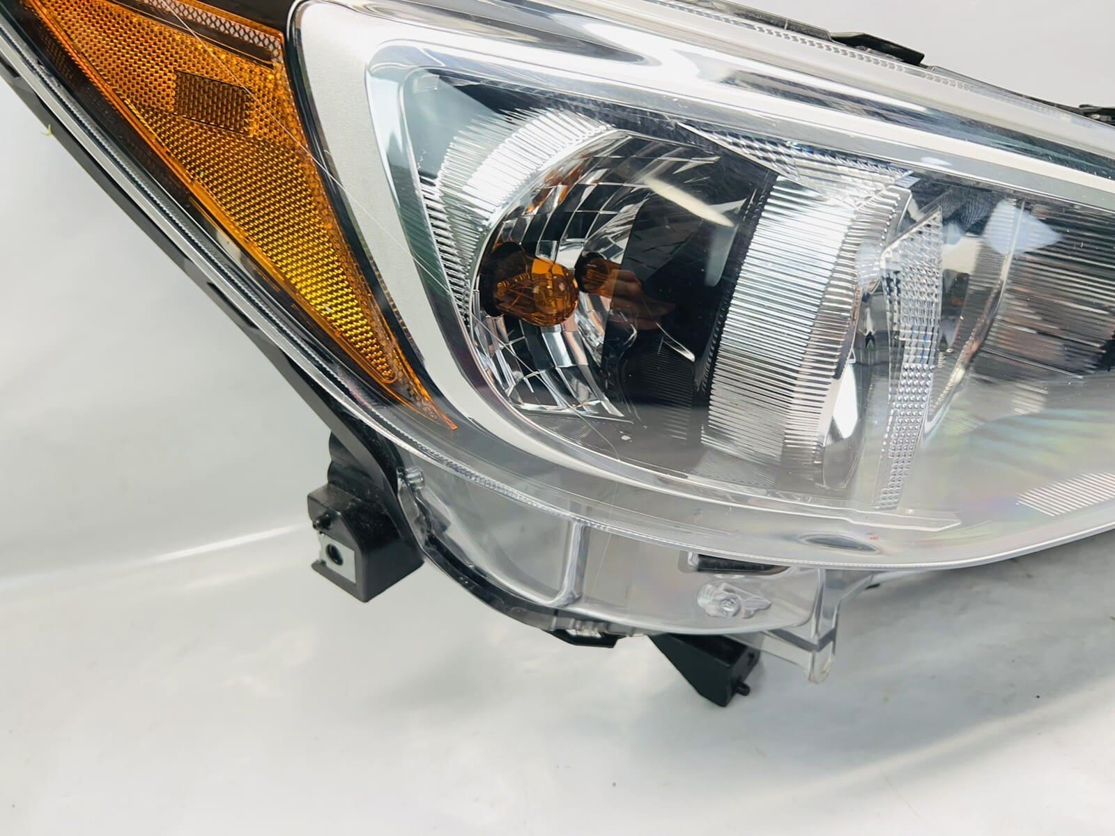 84001FL100 2018 2019 2020 2021 2022 2023 SUBARU CROSSTREK RIGHT OEM HEADLIGHT - Image 5