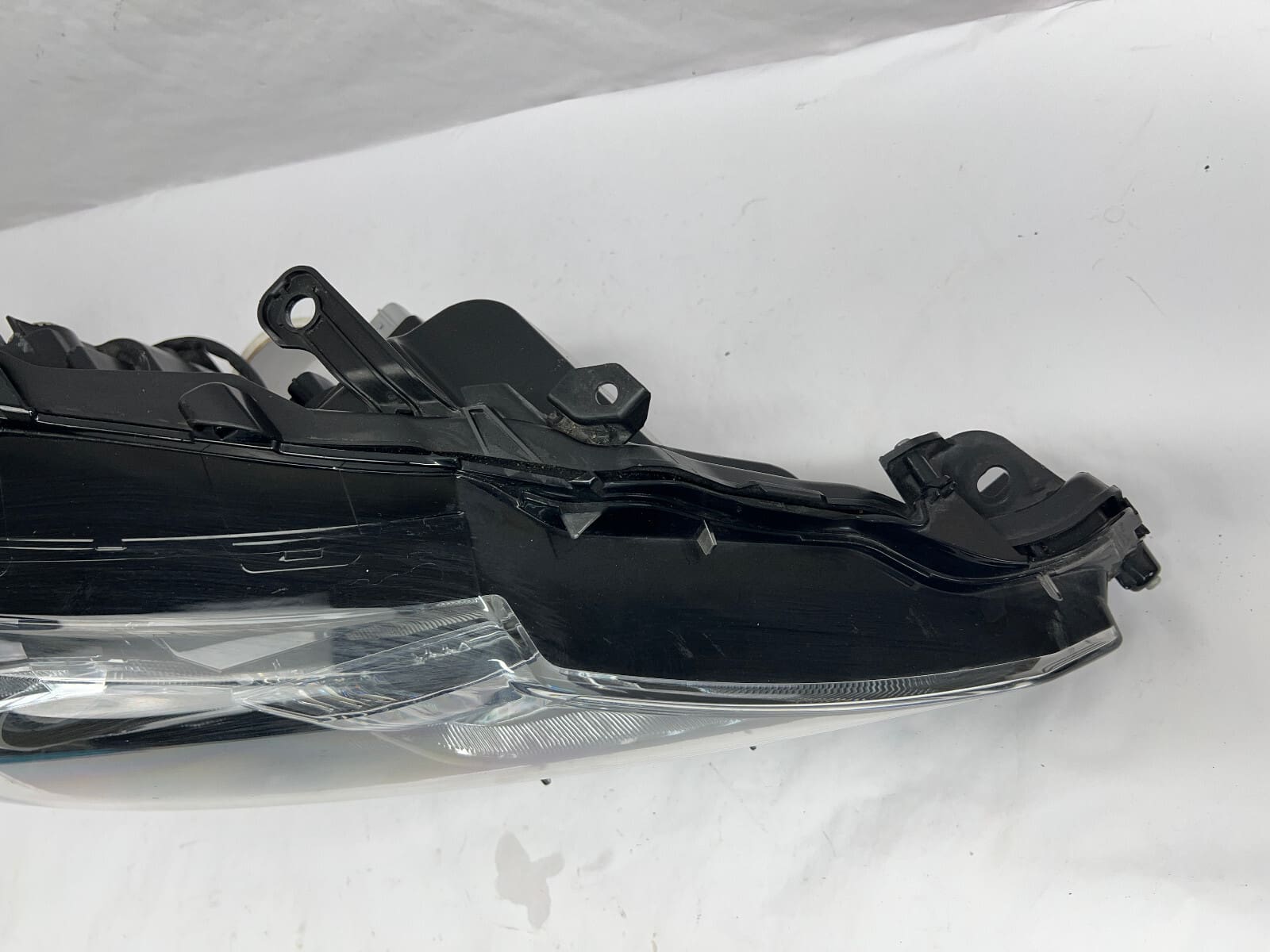 2018 2019 2020 2021 2022 2023 toyota camry led trd right oem headlight damaged - Image 17