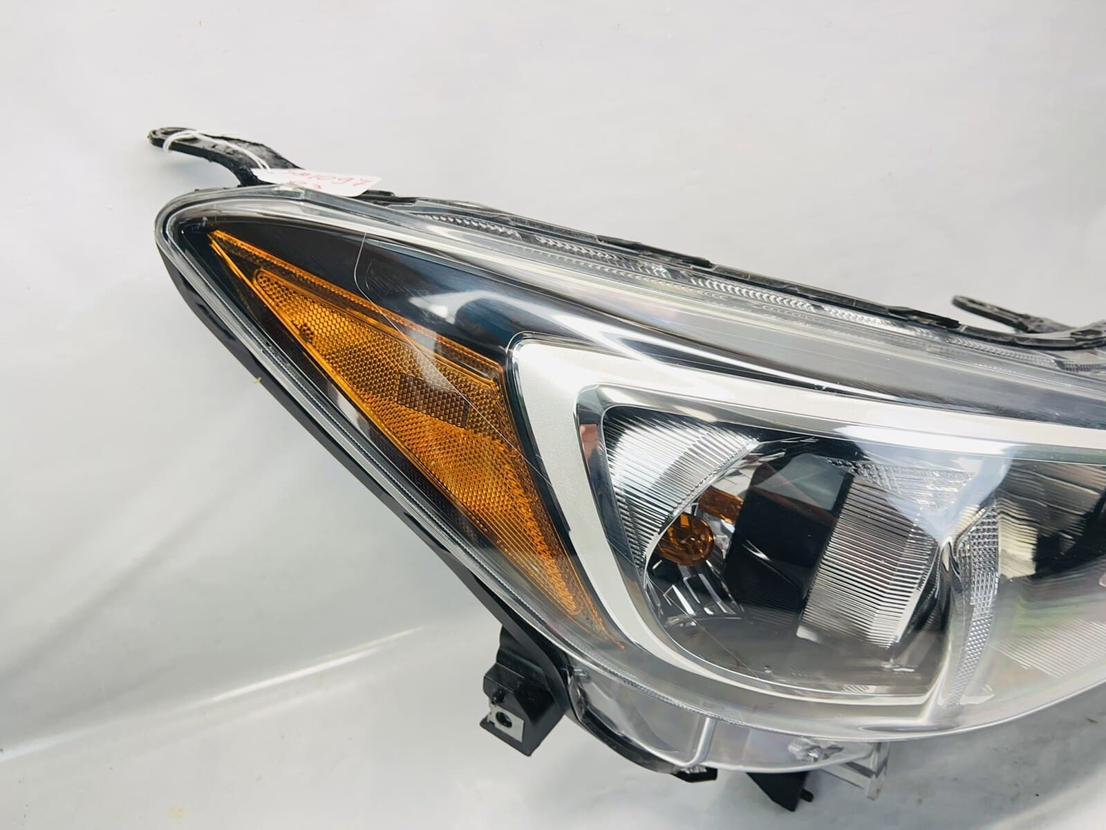 84001FL100 2018 2019 2020 2021 2022 2023 SUBARU CROSSTREK RIGHT OEM HEADLIGHT - Image 6