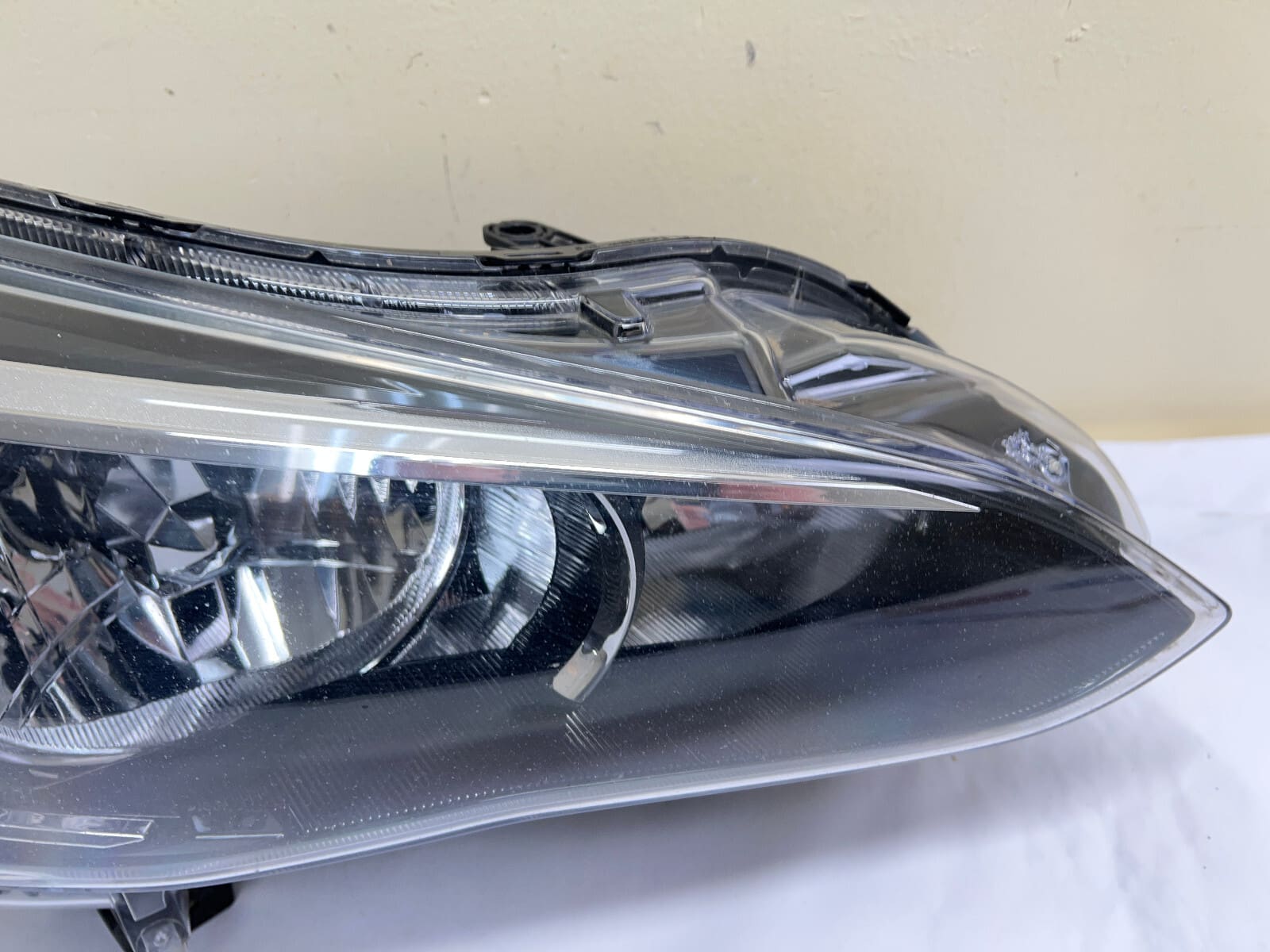 2017 2018 2019 2020 2021 2022 2023 SUBARU IMPREZA HALOGEN RIGHT OEM HEADLIGHT - Image 6