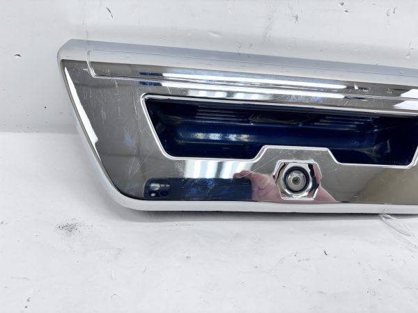 OEM 2015 2016 2017 Ford F150 Rear Tailgate Chrome Handle With Camera - Image 2