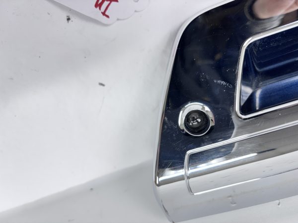 OEM 2015 2016 2017 Ford F150 Rear Tailgate Chrome Handle With Camera - Image 3