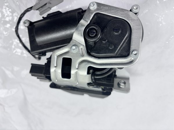 NEW OEM fk7z7443150f 2024 2025 LINCOLN NAUTILUS REAR TAILGATE LATCH LOCK - Image 6
