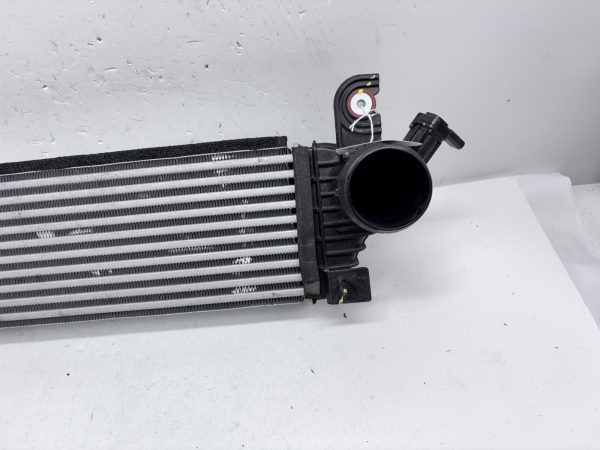 2019 2020 2021 2022 2023 2024 CADILLAC XT4 OEM GENUINE INTERCOOLER - Image 2