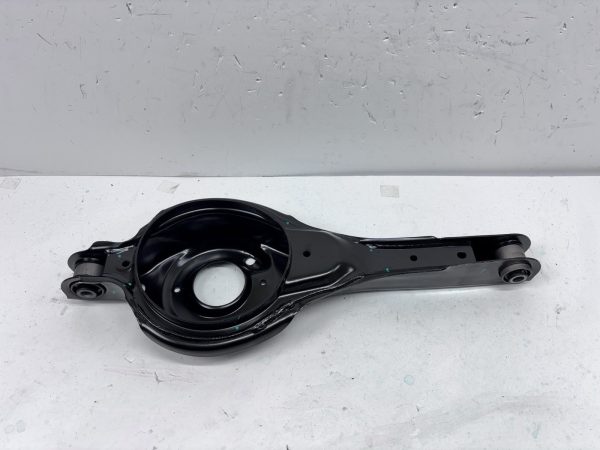 gs401116 2013-2016 2017 2018 2019 Ford Escape Rear Lower Control Arm Mevotech