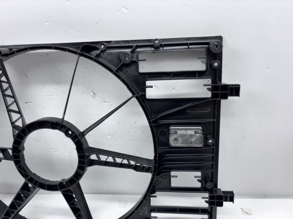 OEM GENUINE 5qm121205j 2015-2021 VW Jetta Golf GTI Alltrack Cooling Fan Shroud - Image 4