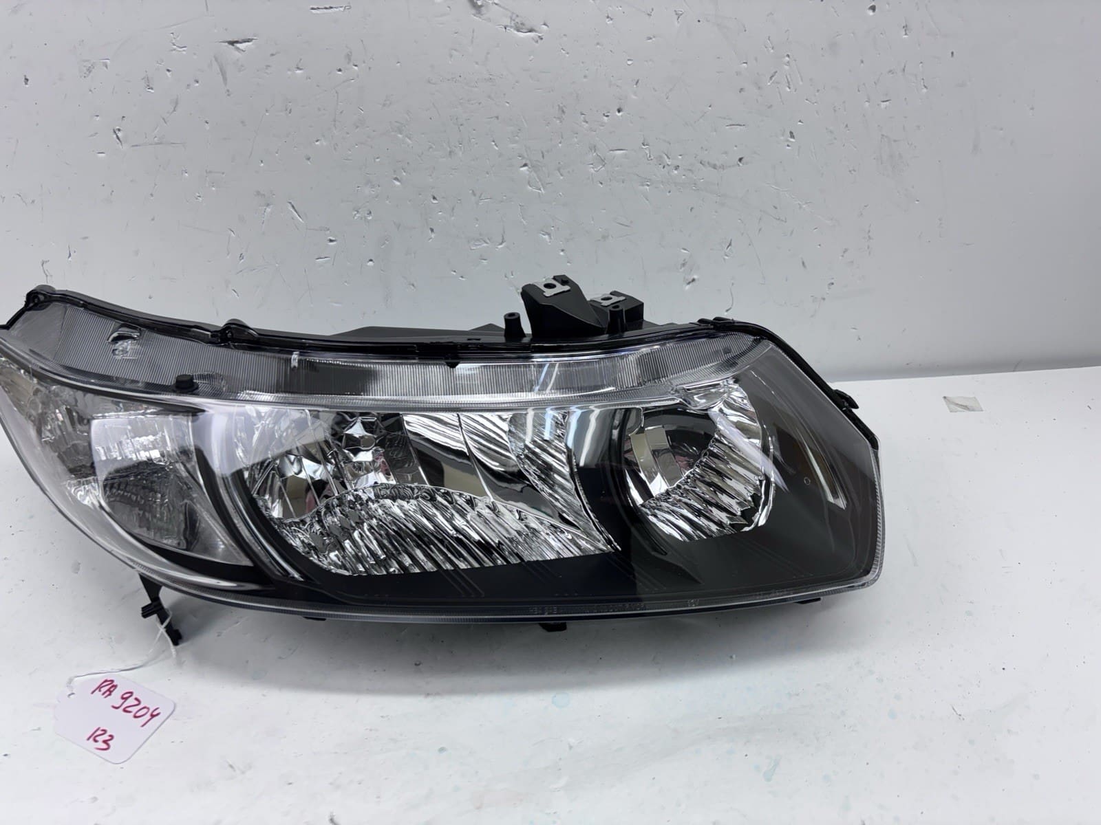 2006 2007 2008 2009 2010 2011 HONDA CIVIC HALOGEN FRONT RIGHT HEADLIGHT AFTERMAR - Image 2