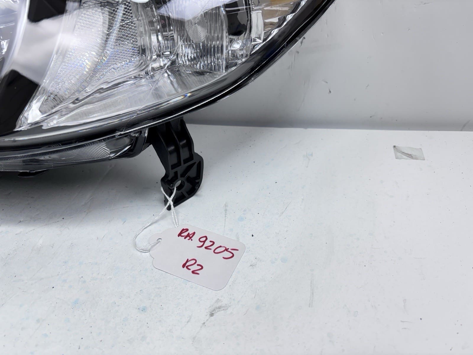 2006 2007 2008 2009 2010 2011 HONDA CIVIC HALOGEN FRONT LEFT HEADLIGHT AFTERMAR - Image 4