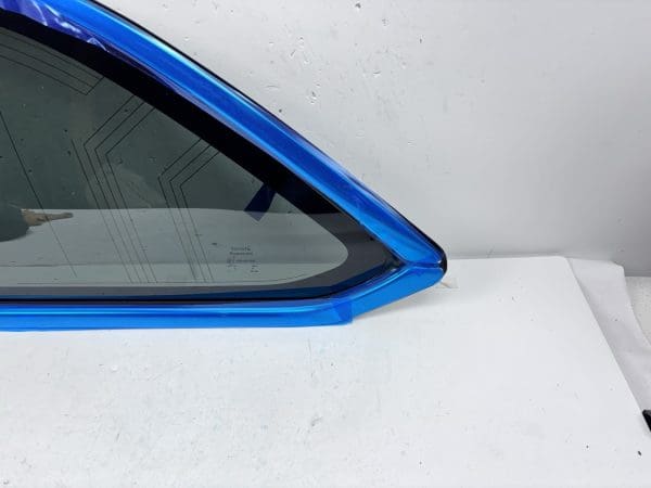 OEM 62720-0e150 2014-2017 2018 2019 Toyota Highlander Rear Left Quarter Glass - Image 2