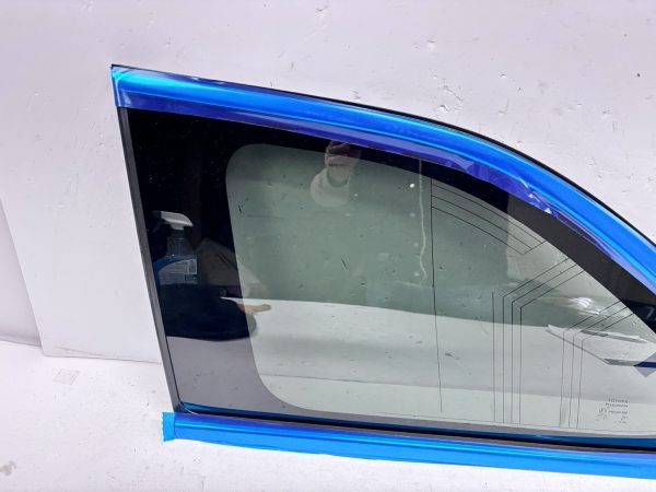 OEM 62720-0e150 2014-2017 2018 2019 Toyota Highlander Rear Left Quarter Glass - Image 5