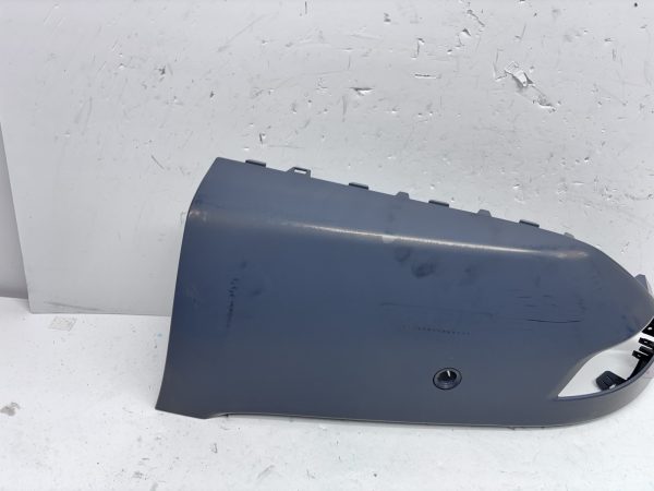 OEM lr105620 2018-2022 Land Rover Ranger Rover Sport Rear Left Bumber Molding - Image 7
