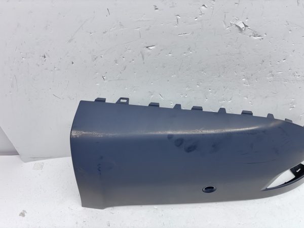 OEM lr105620 2018-2022 Land Rover Ranger Rover Sport Rear Left Bumber Molding - Image 9
