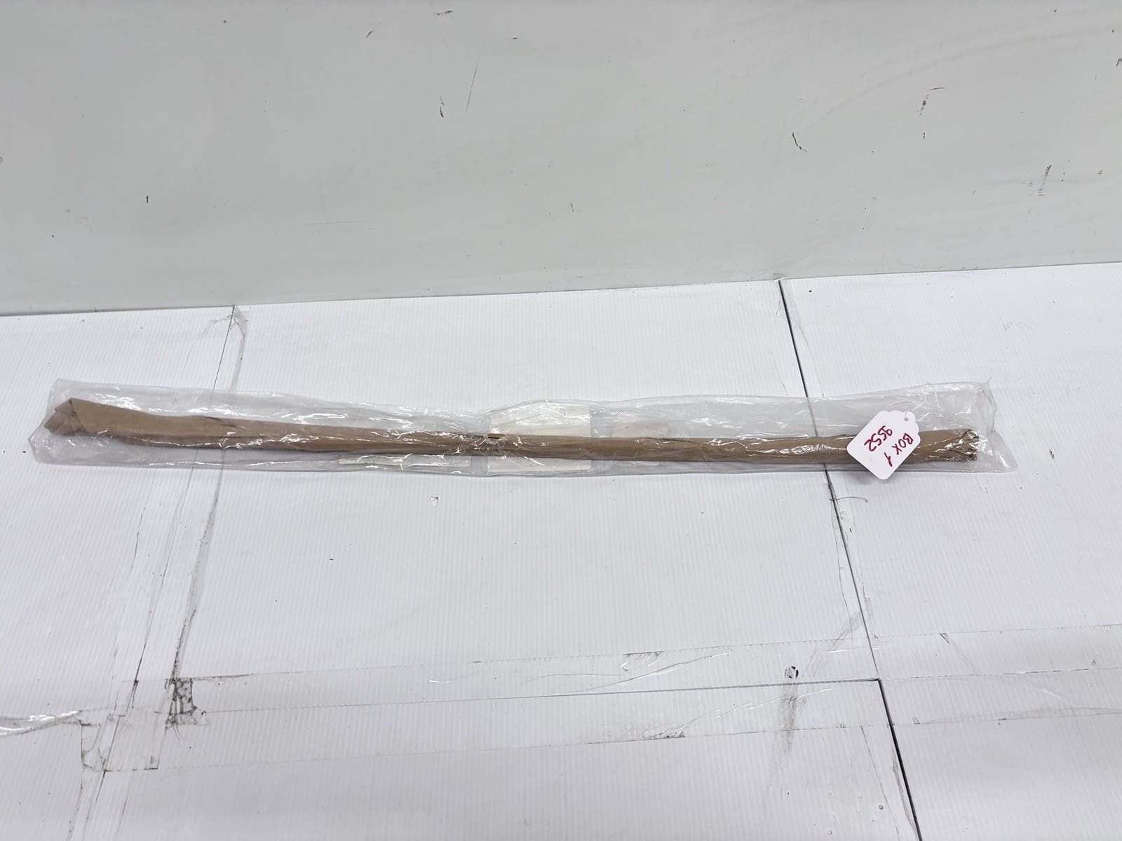 2020-23 Toyota Highlander Rear OEM Left Door Window Frame Molding 75764-0e050 - Image 2